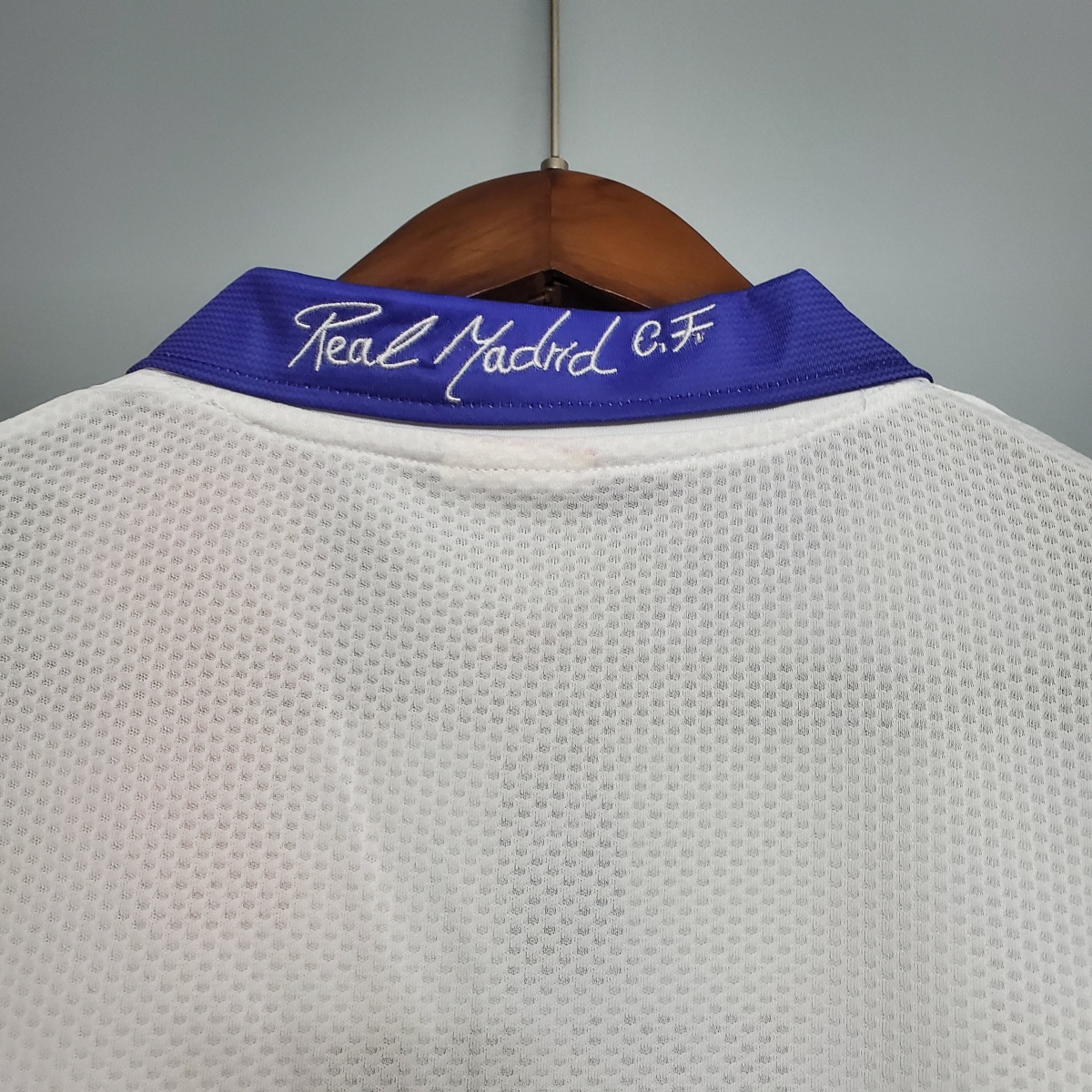 Retro Real Madrid 97/98 home Soccer Jersey