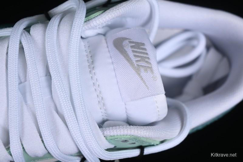Nike SB Dunk Low White Green Skateboarding Shoes - FD9911-101