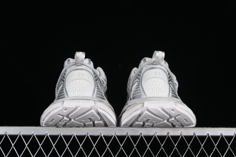 Balenciaga Phantom Sneaker - W3XL20101