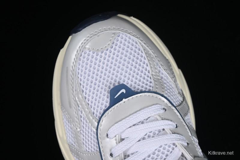 Nike Runtekk V2K Retro Low-Top Running Shoes with Cushlon Midsole - FD0736-102