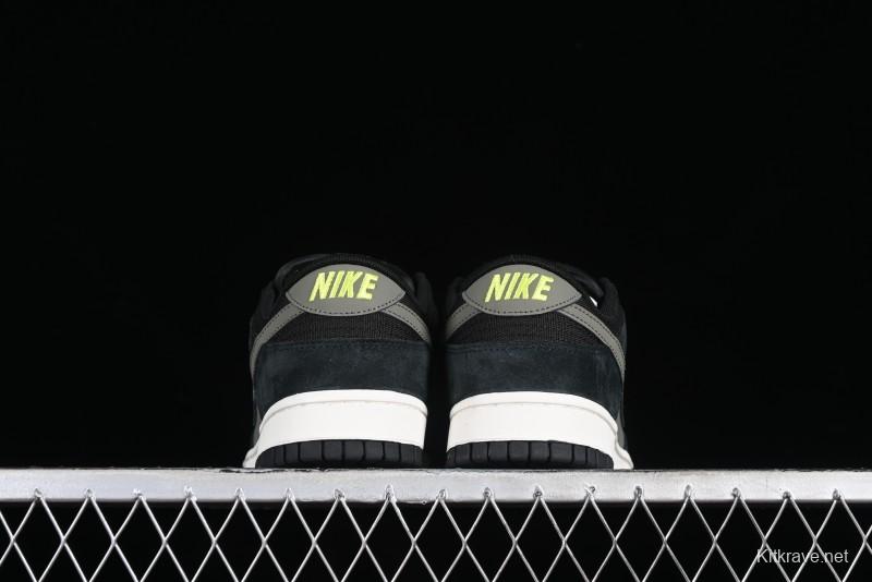 Nike Dunk Low SB Skateboarding Shoes - 302517-236