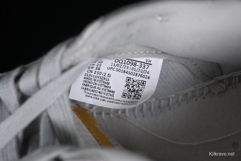 Nike Dunk Low The North Face CDG Collaboration - Gold SB Low Top Skate Shoes - DQ1098-337