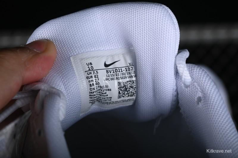 Nike P-6000 PRM Retro Casual Sneakers with Lightweight Design - BV1021-102