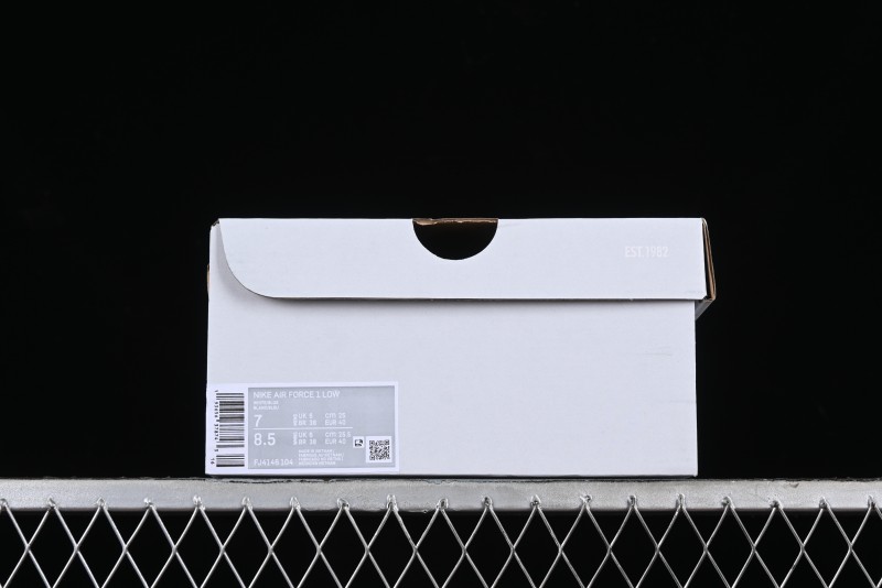 Nike Air Force 1 '07 Low Casual Sneakers with Full-Length Air Cushion - FJ4146-104