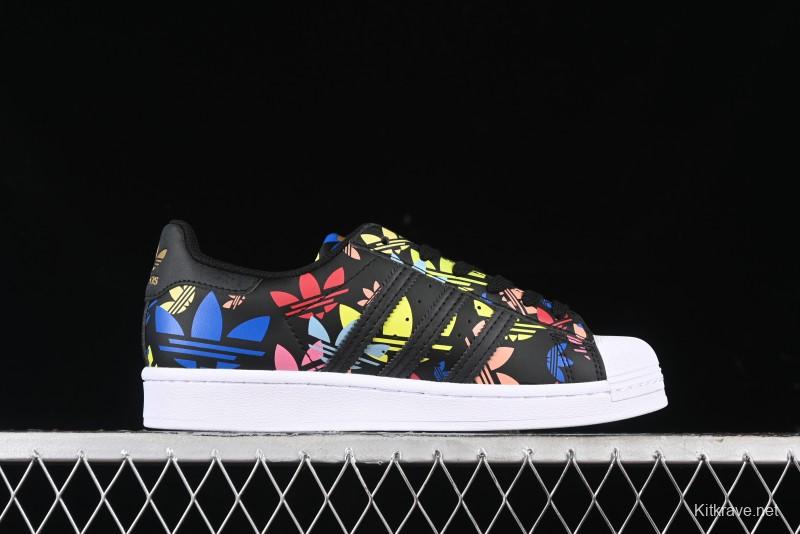 Adidas Superstar H00182 Casual Sneakers with Shell Toe Design - H00182