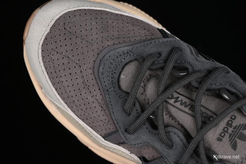 Adidas Originals Ozweego TR Retro Lightweight Running Sneakers - IF8577