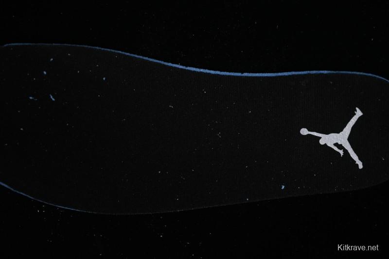 Nike Air Jordan 12 Retro Basketball Shoes in Wolf Grey - CT8013-010