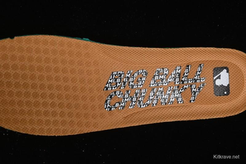 New York Yankees MLB Bigball Chunky Window Velvet Monogram Thick Sole Casual Running Shoes - 3ASHWVM4643BRS