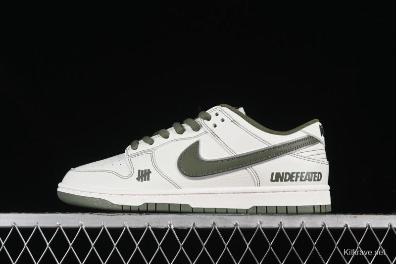 Nike SB Dunk Low x Undefeated Collaboration Casual Skate Shoes - UN1697-633