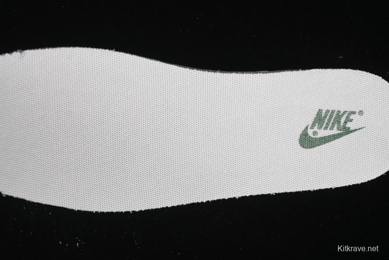 Nike SB Dunk Low Supreme x Stussy Triple Collaboration - Off White Green Swoosh Anniversary Custom Low-Top Casual Sneakers - SJ2068-303