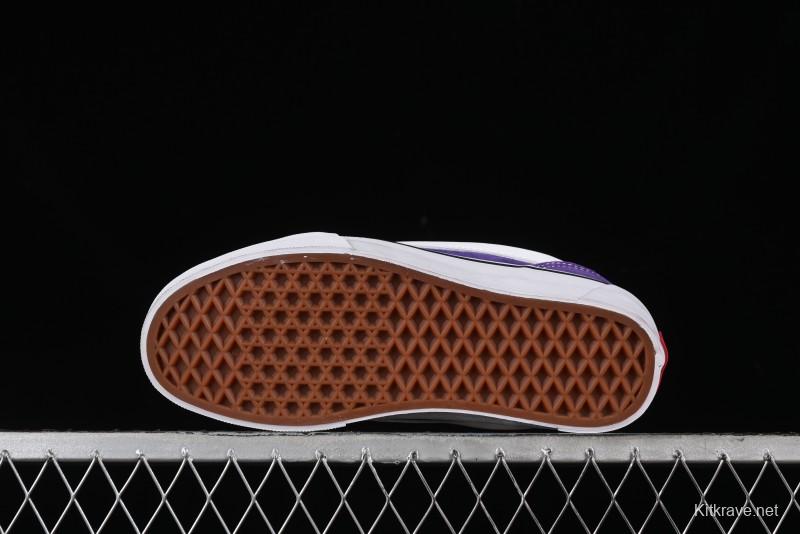 Vans Classics Knu Skool Full-Grain Leather Retro Sneakers with Chunky Silhouette - VN000CS0DRV