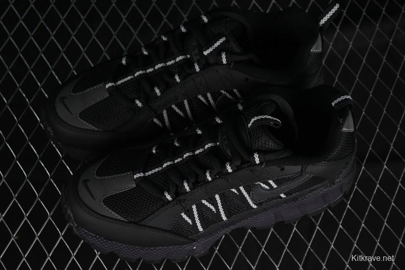 Nike Air Humara Retro Trail Running Shoes with 1990s Outdoor Style - 924464-001