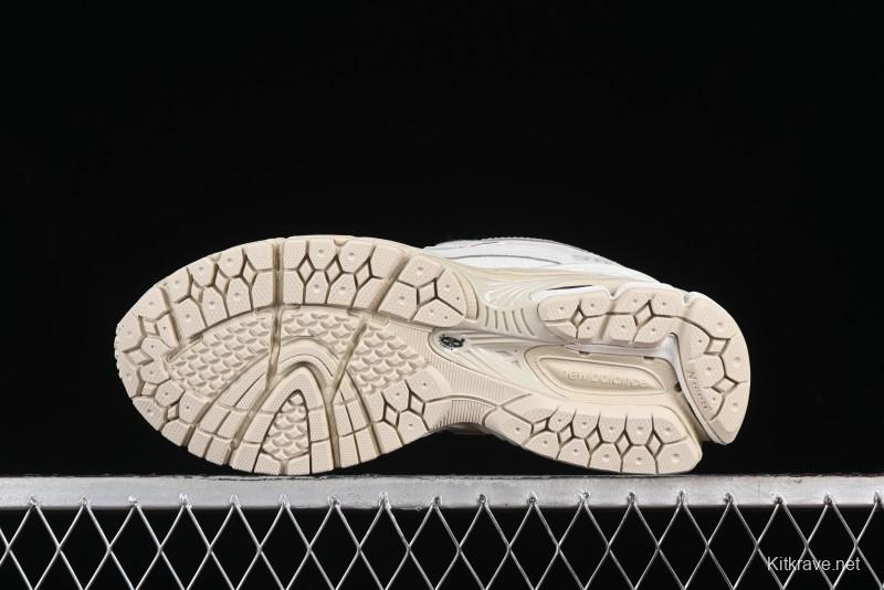 New Balance 1906 Series Retro Dad Style Casual Running Shoes - M1906RWW