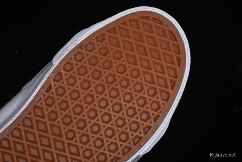 Vans Sk8-Mid Reissue 83 Premium Suede Retro Skate Shoes - VN000CQQPRM