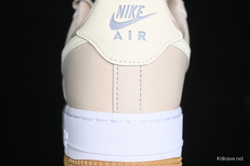 Nike Air Force 1 '07 Low Top Sneakers with Full-Grain Leather and Air Cushion - DD8959-111