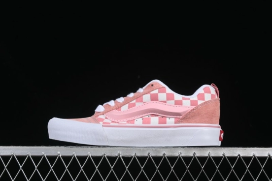 Vans Knu Skool Low Top Comfortable Slip Resistant Wear Resistant Casual Sneakers in Pink Checker - VN0009QCREV