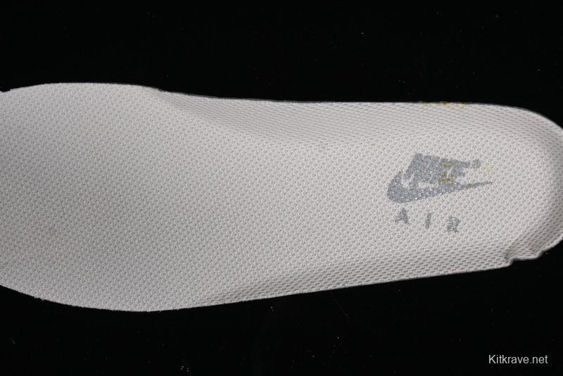 Nike Air Force 1 '07 Low Casual Sneakers with 3M Reflective Details and Full-Length Air Cushion - CJ1379-603