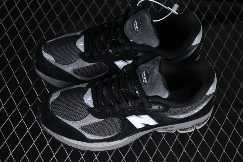 New Balance 2002 Series Retro Casual Running Shoes with Upgraded N-ERGY Cushion - M2002RR1