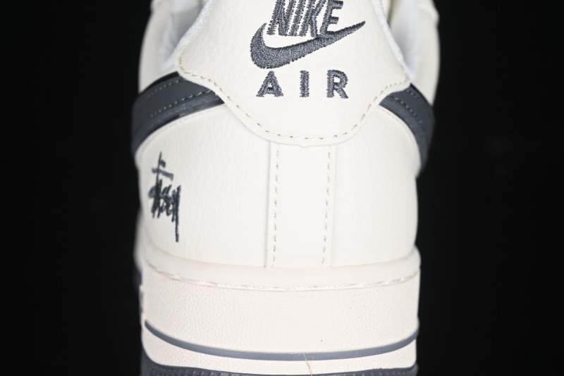 Nike Air Force 1 '07 Low Stussy Collaboration - Grey English Patchwork Low-Top Casual Sneakers - XZ3328-536