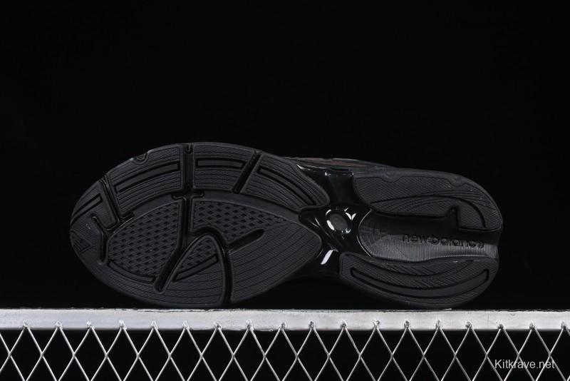 New Balance 2010 Series Retro Casual Running Shoes with Soft Suede and Nylon Mesh - M2010RN