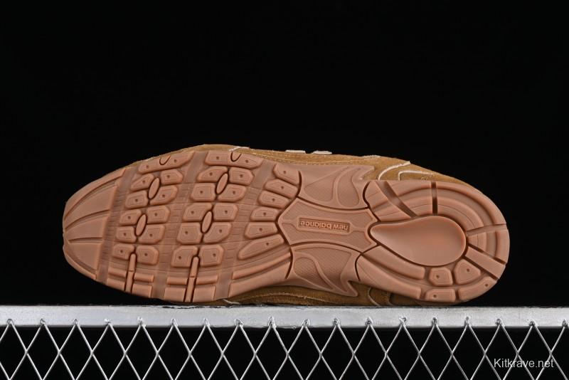 Miu Miu x New Balance 530 Low-Top Retro Running Sneakers with Deconstructed Design - AJD4