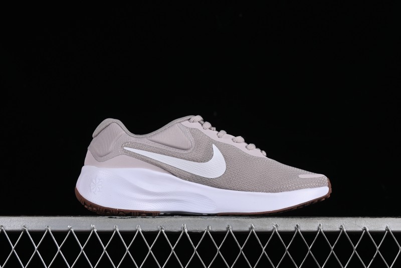 Nike Revolution 7 Wide Low-Top Running Shoes with Breathable Mesh and Durable Cushioning - FB2208-007