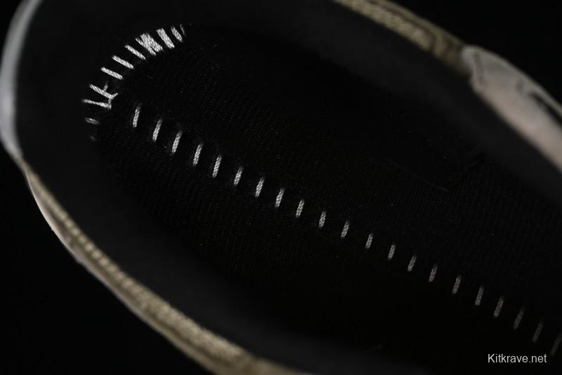 New Balance Made In USA M993 Classic Retro Running Shoes - U993JJ