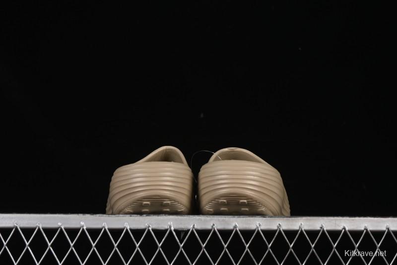 Nike ReactX Rejuven8 Slide Summer Outfit Sandals with Soft and Responsive ReactX Foam - HV4479-200