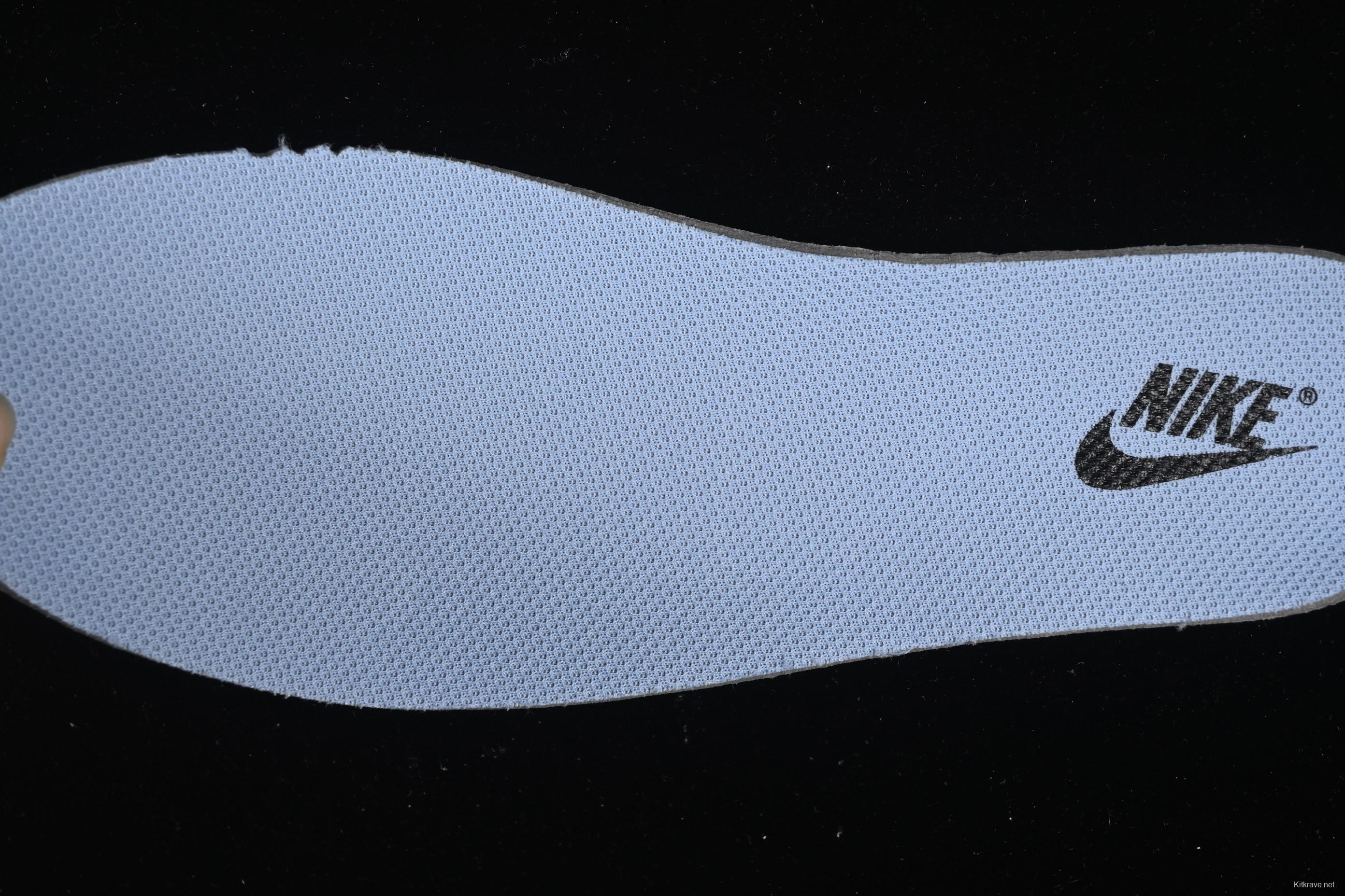 Nike Dunk Low Retro Casual Sneakers in Leather and Suede with Pre-Aged Coconut Milk Sole - IB6399-400