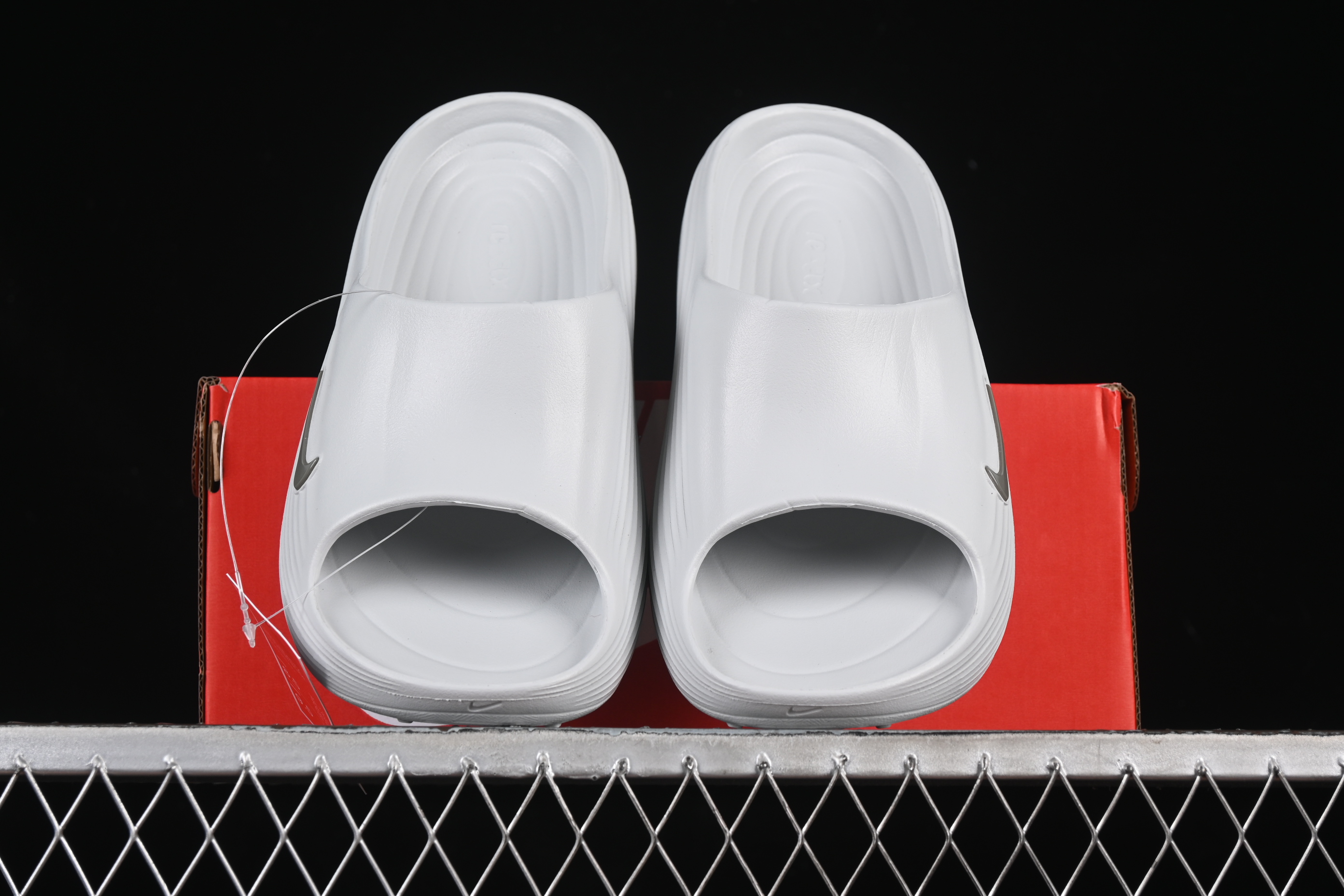 Nike ReactX Rejuven8 Slide Summer Sandals with Soft ReactX Foam for Ultimate Comfort - HV4484-002