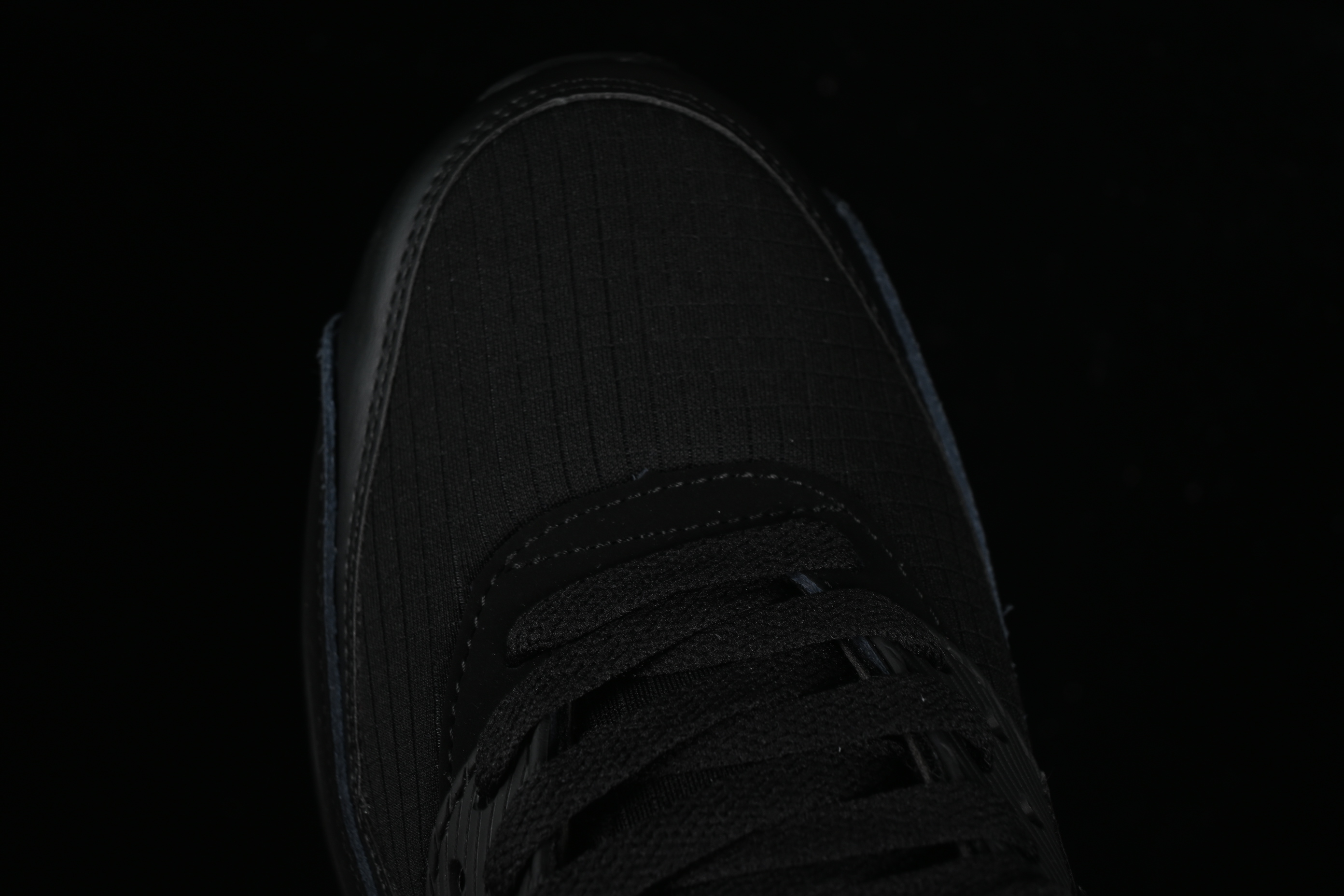 Nike Air Max 90 Retro Running Shoes with Air Cushion Technology - AJ1285-019