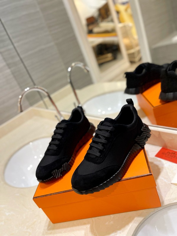 2024 Unisex Hermès Black Imported Glossy Goat Suede Rainproof Fabric Casual Sneakers MJ00320