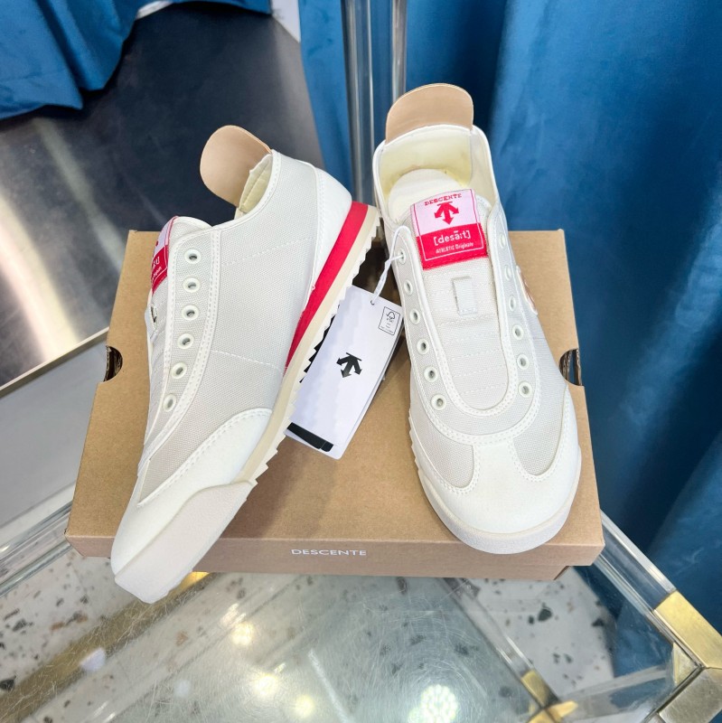 2024 Unisex DESCENTE White Canvas Plimsolls MJ00280
