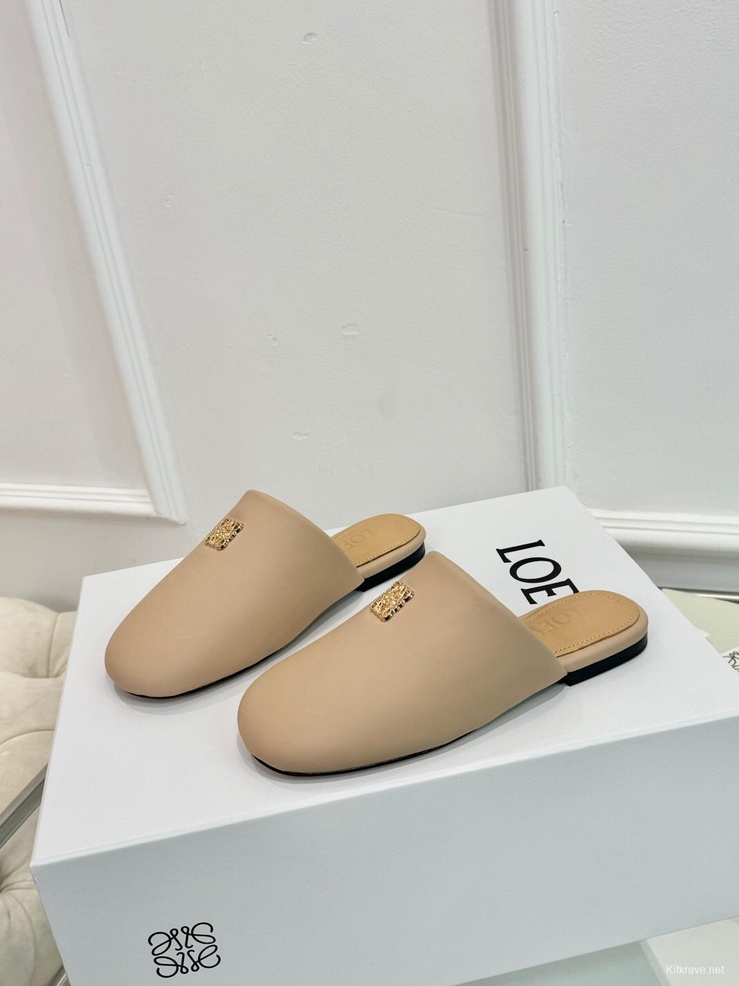 2025 Women Loewe Beige Leather Slippers LY00270