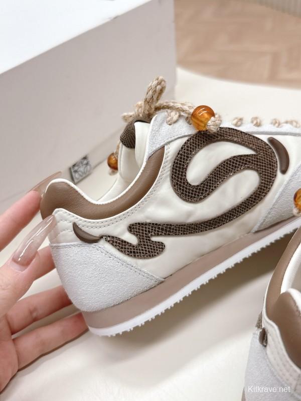2025 Unisex Loewe Cream Suede Casual Sneaker With Embroidered Detailing KFY00300