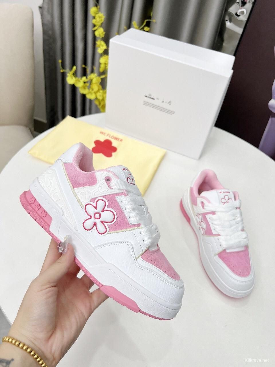 2025 Unisex WEFLOWER White Pink Suede Leather Sneakers LY00280