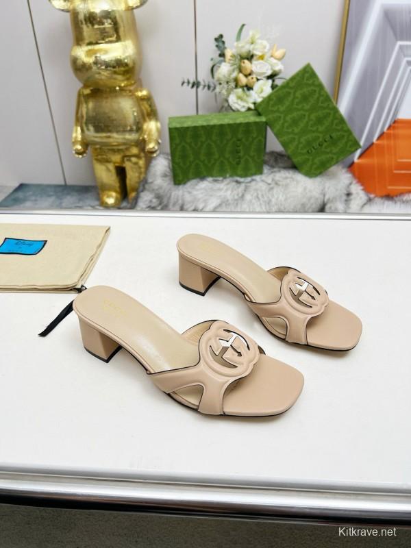 2025 Women Gucci Beige Leather Slippers MJ00190