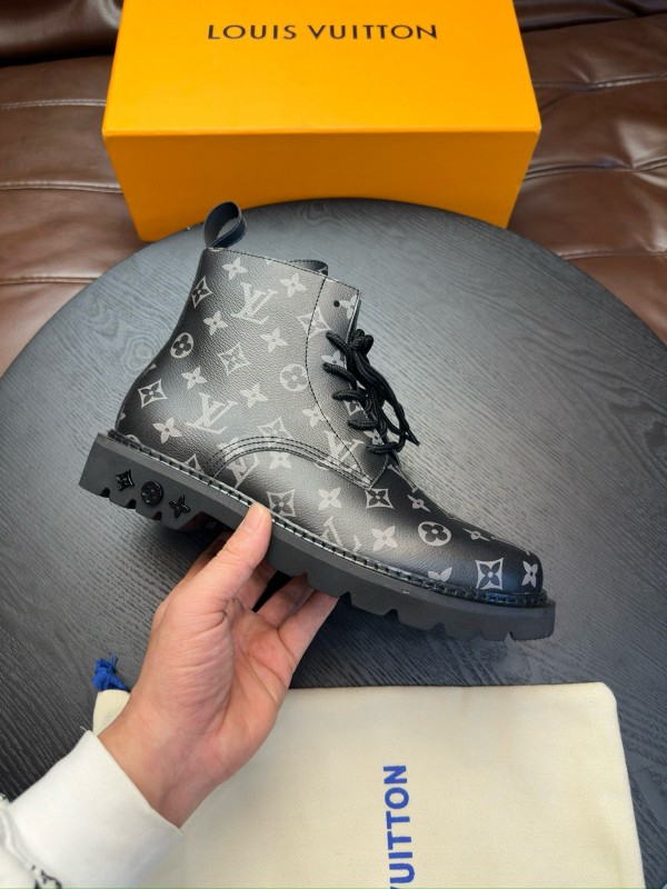 2024 Men Louis Vuitton Black Monogram Leather High Top Boots MJ00440