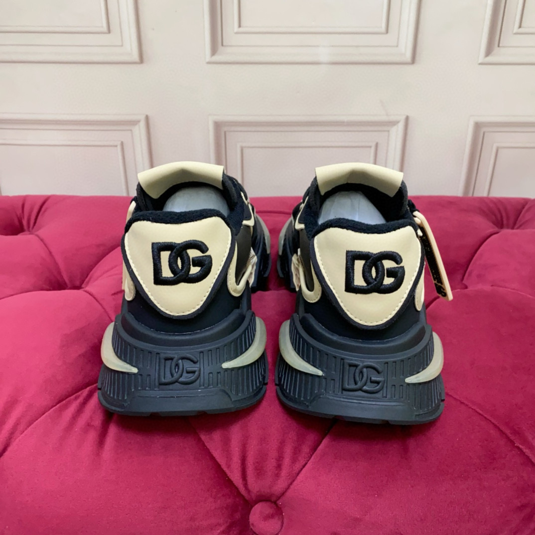 2024 Unisex Dolce & Gabbana Black Beige Wool Leather Sneakers MJ00340