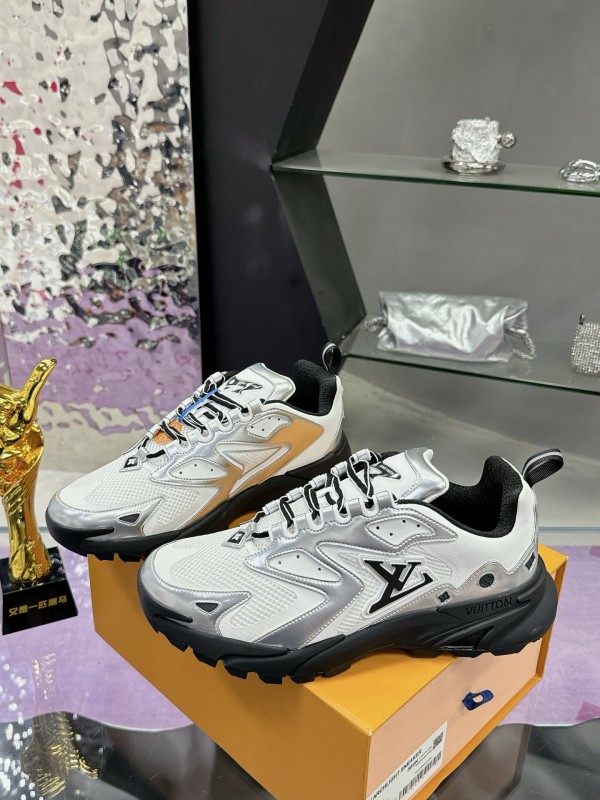2025 Men Louis Vuitton White Black Mesh Leather Sneakers LY00320