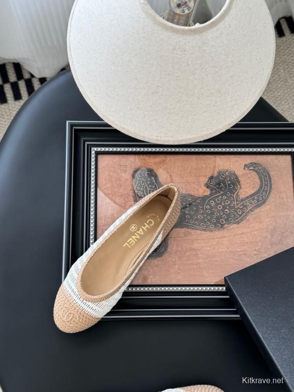2025 Women Chanel White Beige Leather Mesh Ballet Flats LY00280