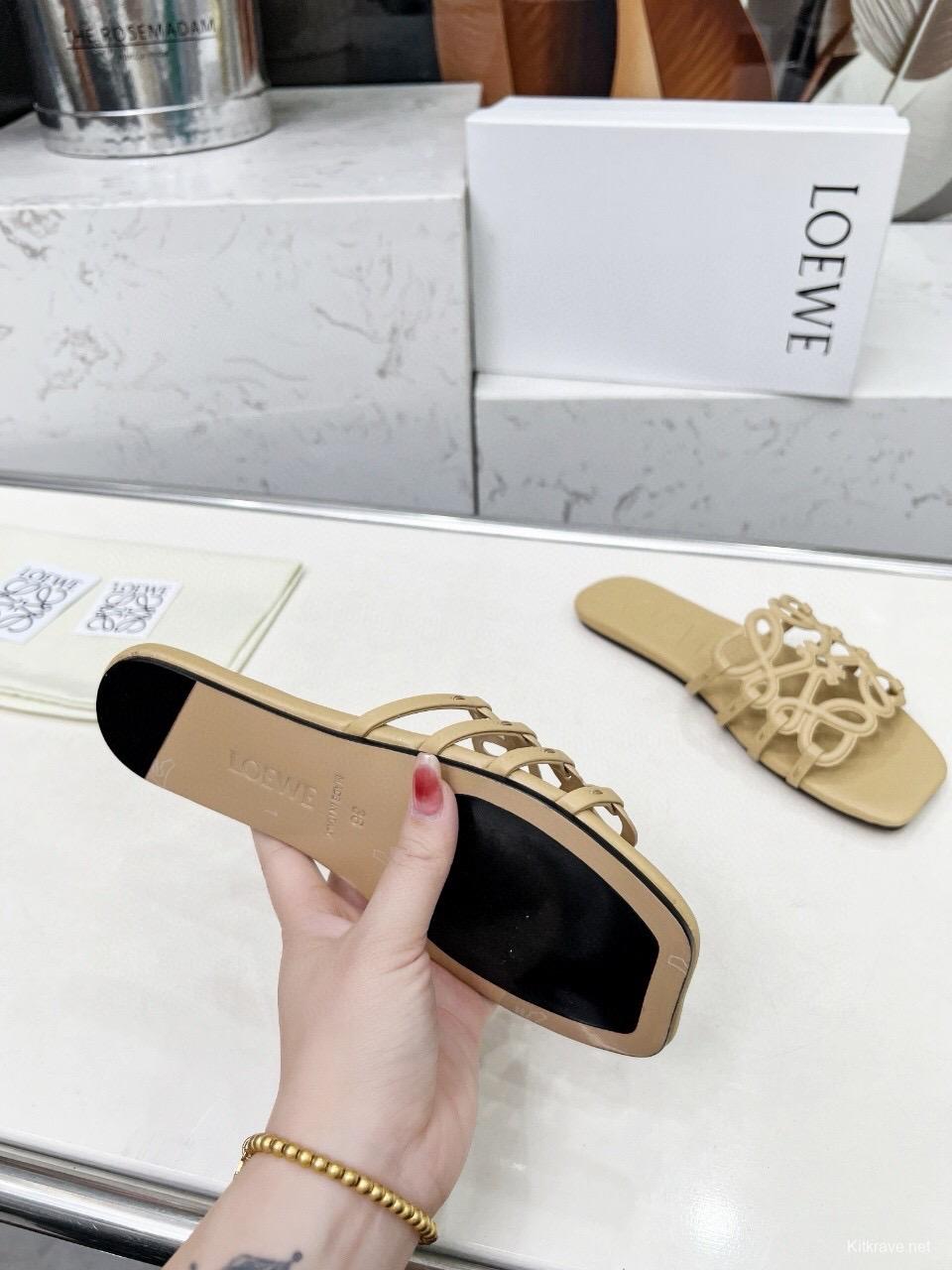 2025 Loewe Beige Leather Slippers