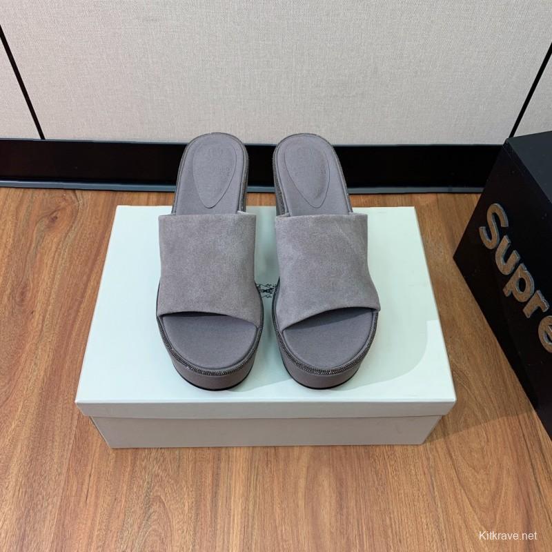 2025 Women BRUNELLO CUCINELLI Grey Suede Platform Slide Sandals Elegant Craftsmanship LY00360(F)
