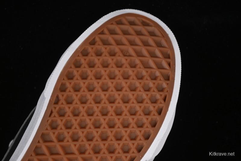 Vans Faulkner Low-Top Casual Skate Shoes - VN0A34A4MKI