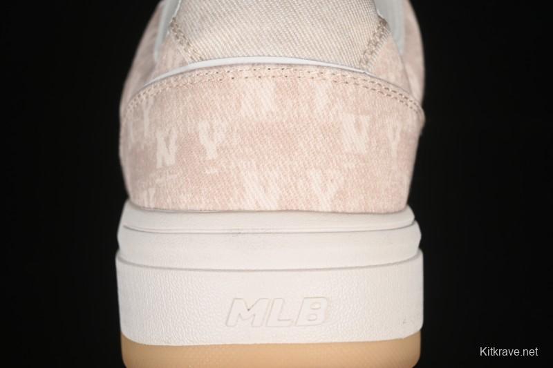 New York Yankees Chunky Liner Embo Monogram Elevated Platform Casual Running Shoes - 3ASXV015N50BGS