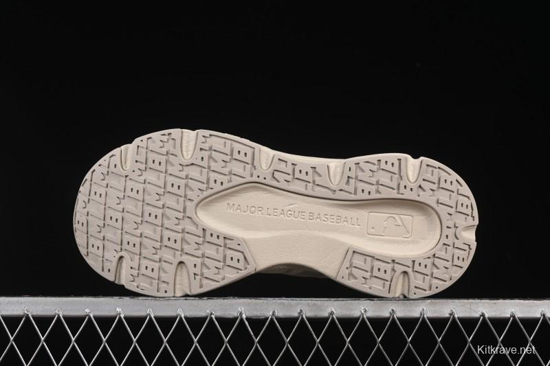 New York Yankees MLB Ace Runner Mask Jane Summer Casual Sandals - 3ASDACE5350CRS
