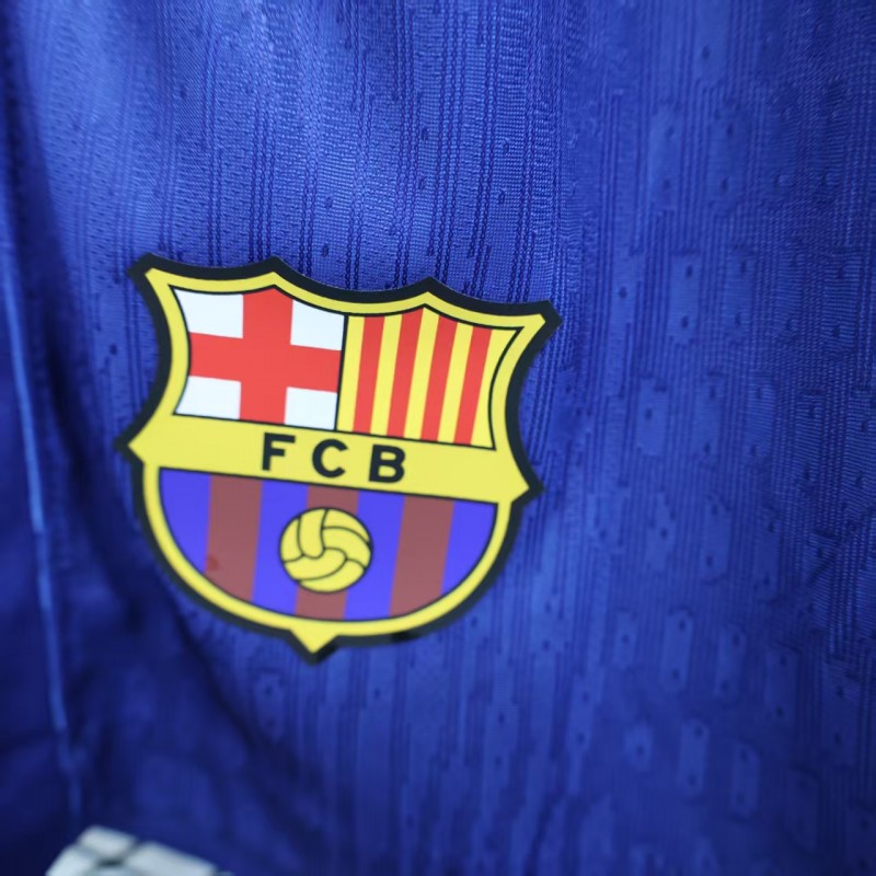 Player Version 25/26 Barcelona Home Shorts