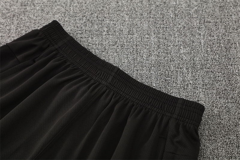 25/26 Manchester City Black with XS Short Sleeve+Soccer Shorts
