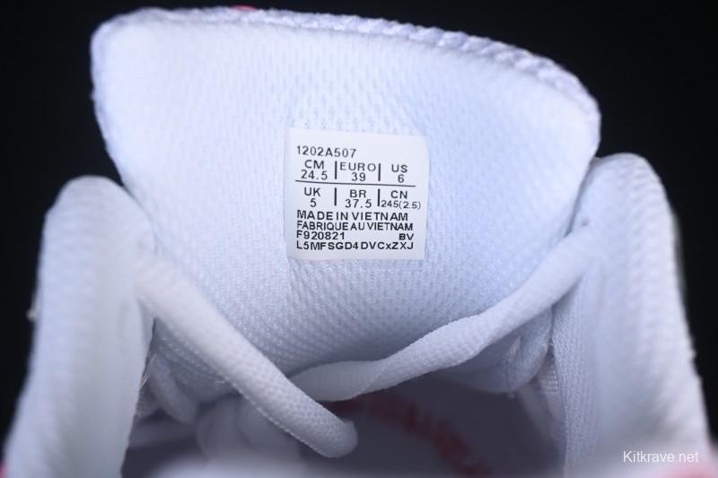 Asics Tiger GEL-1130 Outdoor Low-Top Casual Running Shoes with Retro Design - 1202A507-100