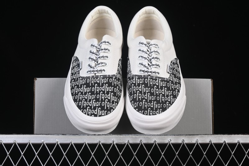 Vans Era 44 Low-Top Casual Skate Shoes with All-Over Logo Print - VN0A3MQ5PZP1